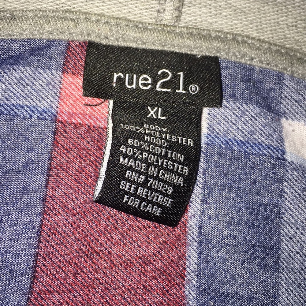 🍁Rue 21 Hooded Flannel - Picture 2 of 9